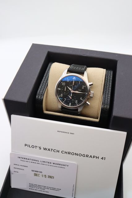 IWC Pilot's Chrono IW388105 Image 7